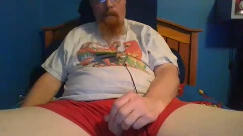 Snapshot of ahrnycumtoy chatting on 02-16-26, 06:09 hrnycummer online show from 02-16-26, 06:09