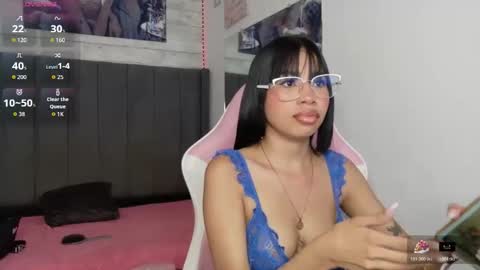 Aida online show from 12-20-25, 11:12