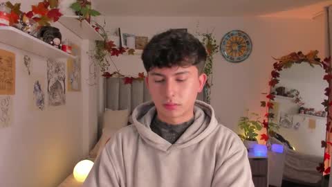 A H  online show from 11-09-25, 11:47