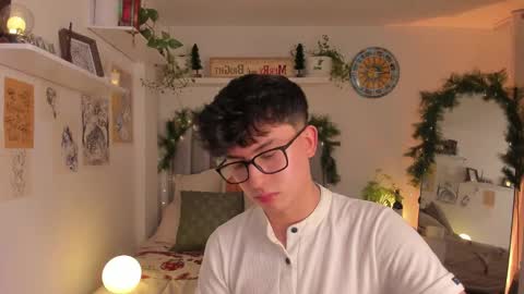 A H  online show from 11-21-25, 02:10