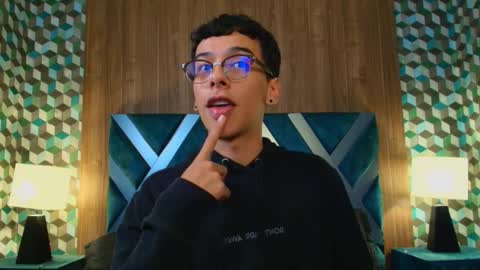 aiden_royce online show from 10-10-25, 04:00