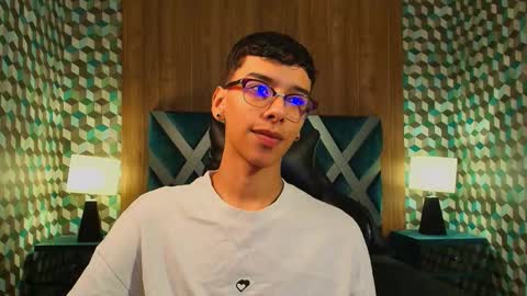 aiden_royce online show from 11-02-25, 11:07