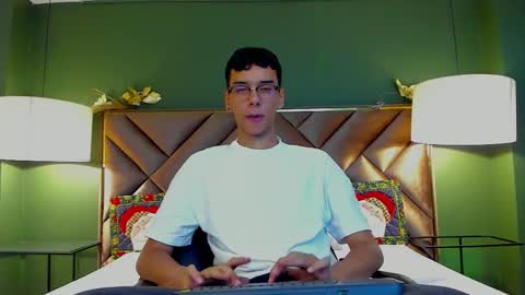 Snapshot of aiden_royce chatting on 11-29-25, 03:53 aiden_royce online show from 11-29-25, 03:53