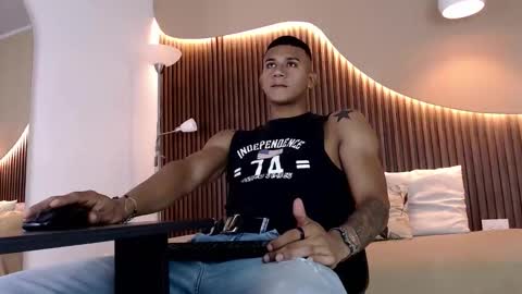 Aiden online show from 10-21-25, 01:56