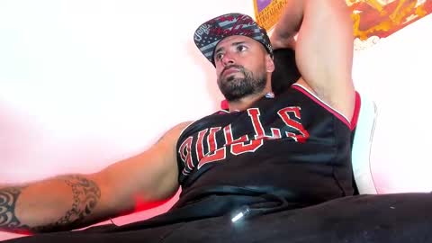 Snapshot of aidenbrites chatting on 10-18-25, 03:20 Aiden Brites online show from 10-18-25, 03:20