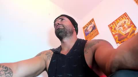 Snapshot of aidenbrites chatting on 10-27-25, 01:09 Aiden Brites online show from 10-27-25, 01:09