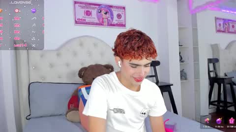 Aiden  online show from 11-12-25, 05:46