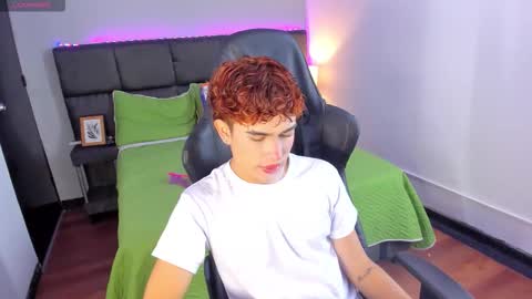 Aiden  online show from 12-18-25, 12:44