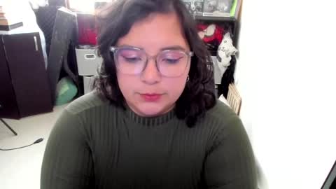 Catalina online show from 10-09-25, 02:37