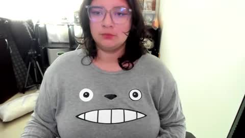 Catalina online show from 12-05-25, 02:36