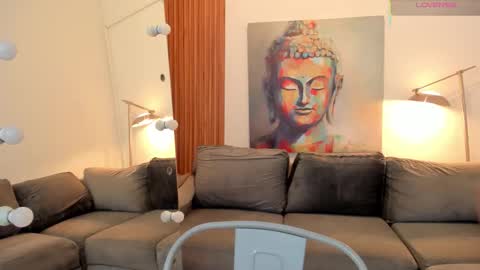 Alisson online show from 10-13-25, 05:35