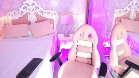   online show from 11-16-25, 02:06