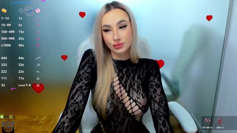 Allie  online show from 02-06-25, 05:14