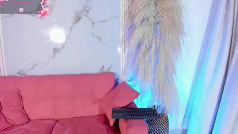 Snapshot of ailynblaze chatting on 10-25-25, 07:05 Ailyn online show from 10-25-25, 07:05