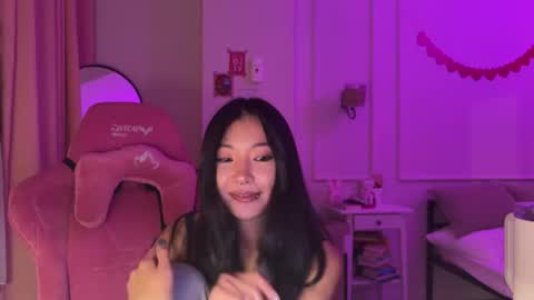 Snapshot of aimeclarks chatting on 01-10-26, 06:31 Aime online show from 01-10-26, 06:31