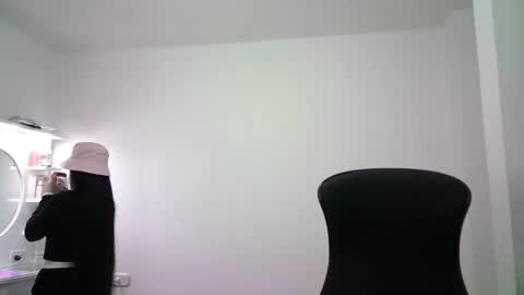 AINE online show from 12-14-25, 01:00