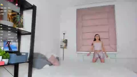 Alice online show from 10-10-25, 12:04