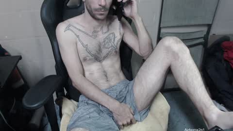 Leo  Airborn  Sir  Daddy online show from 12-12-24, 03:21