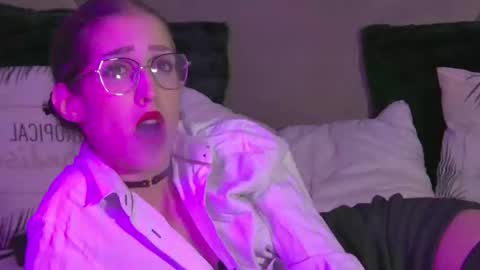 Snapshot of aisha_hummer chatting on 10-25-25, 08:25 AishaHummer online show from 10-25-25, 08:25