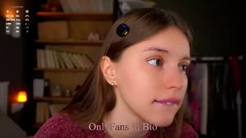 Aliza online show from 11-28-25, 01:19