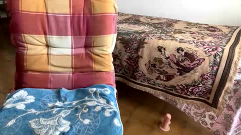 Snapshot of aitaly3810 chatting on 10-04-25, 09:40 Italianmixedboy online show from 10-04-25, 09:40