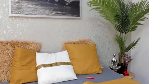 Snapshot of aitana_baker_ chatting on 01-04-25, 06:19 little aitana online show from 01-04-25, 06:19