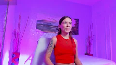 Snapshot of aitana_baker_ chatting on 10-03-25, 07:33 little aitana online show from 10-03-25, 07:33