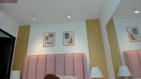 Aithana online show from 11-10-25, 03:27