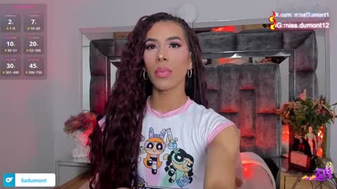 Snapshot of aivadumont chatting on 12-11-24, 03:02 Queen Dumont online show from 12-11-24, 03:02