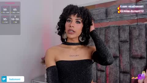 Snapshot of aivadumont chatting on 01-07-25, 02:53 Queen Dumont online show from 01-07-25, 02:53