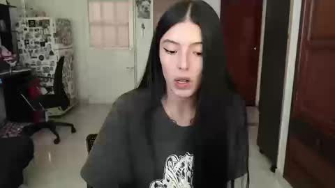 Aizen My- online show from 10-20-25, 05:57