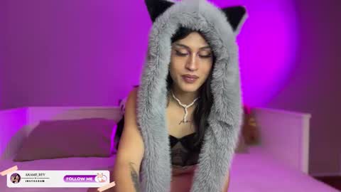 Snapshot of akame_s chatting on 10-16-25, 07:59 online show from 10-16-25, 07:59