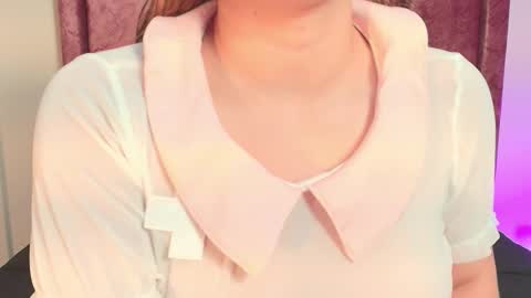 akashamoon  online show from 10-31-25, 12:06