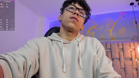 akazaboy online show from 12-10-24, 04:24