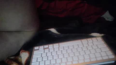 aken4it online show from 10-17-25, 07:27