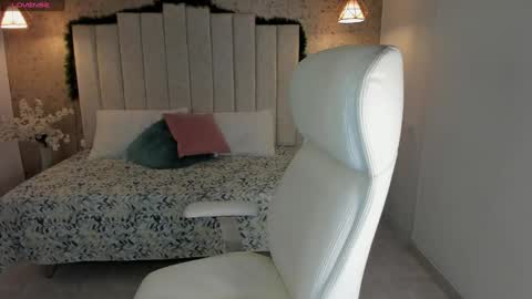 Luna online show from 01-09-25, 05:44