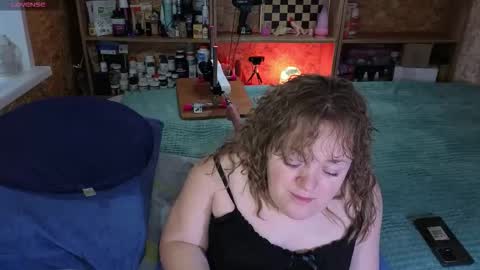 Natalie online show from 11-08-25, 02:01