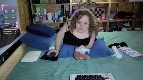 Natalie online show from 01-06-26, 04:43