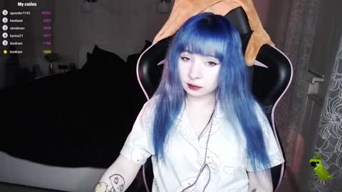 akirahartyx online show from 01-30-25, 02:04