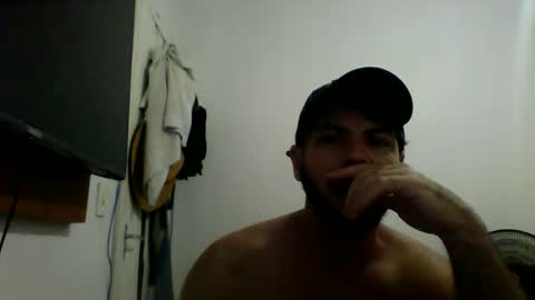 Snapshot of akisaski chatting on 11-09-25, 12:20 ASKI online show from 11-09-25, 12:20