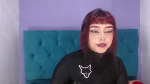 akoradiamondcm101 online show from 12-19-25, 06:20