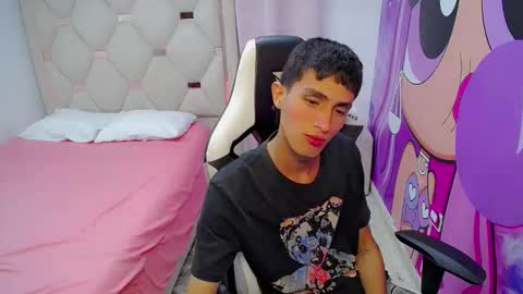 Snapshot of akyra_latin chatting on 02-16-26, 11:50 Akyra latin online show from 02-16-26, 11:50