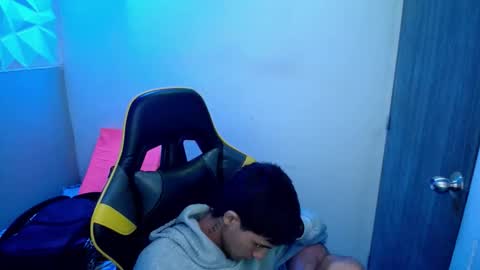 Snapshot of akyra_latin chatting on 02-25-26, 12:26 Akyra latin online show from 02-25-26, 12:26