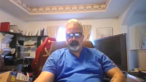 aladdin31673 online show from 02-12-26, 11:44