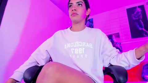 Alahia Rodriguez online show from 01-05-25, 12:31