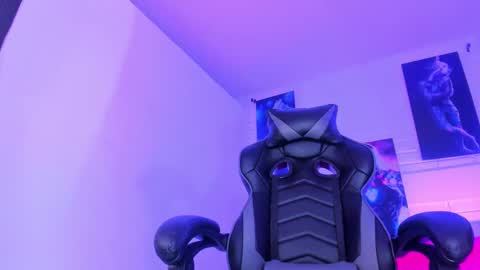 Alahia Rodriguez online show from 01-13-25, 02:53