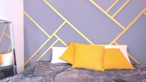 alaia_colins online show from 01-10-25, 03:29