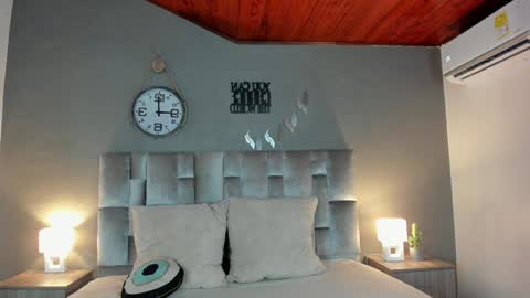  Alaia  online show from 01-18-25, 11:32