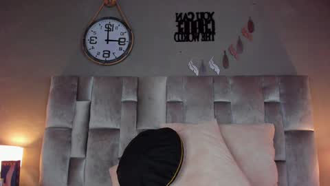  Alaia  online show from 01-18-25, 02:33