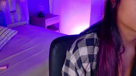  Alaia  online show from 11-04-25, 11:31